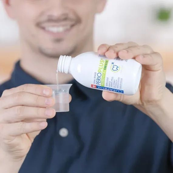 Curaprox, Perio Plus+ Protect ustna voda, 200 ml