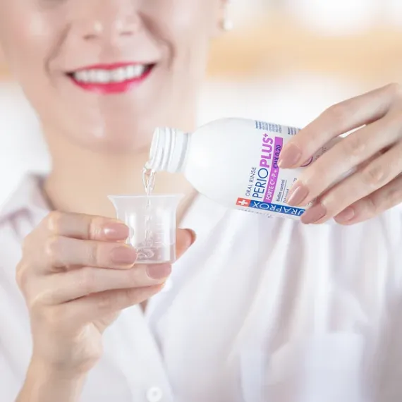 Curaprox Perio Plus+ Forte, ustna voda, 200 ml